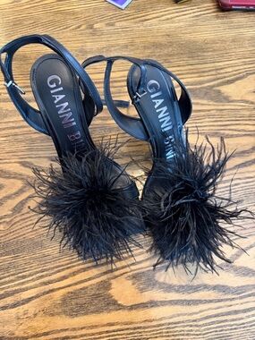 Gianni Bini Black Feather Pom Slingback Heels